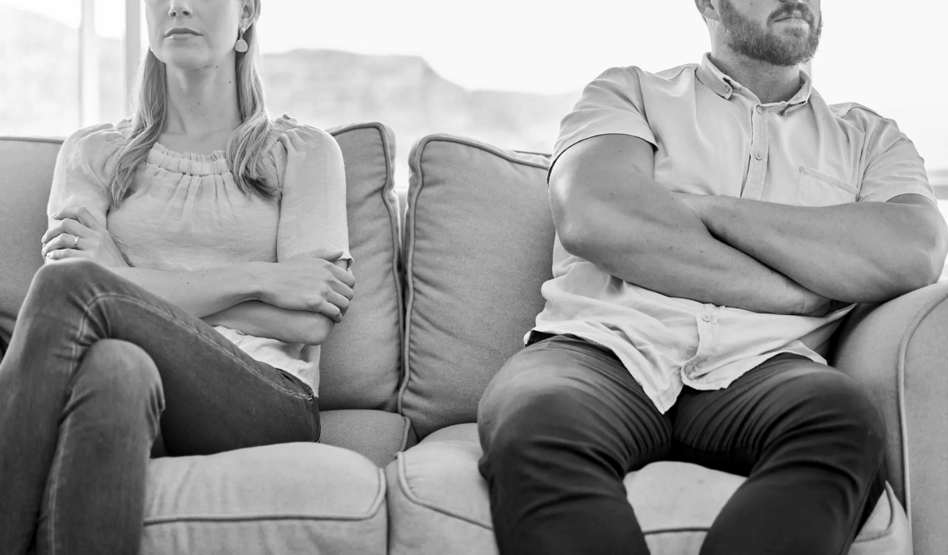 couple-fighting-people-ignoring-sofa-marriage-counselling-office-conflict-resolution-infidelity-cheating-spouse-drama-couch-relationship-crisis-disagreement-betrayal